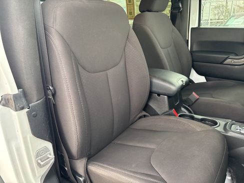 Used 2014 Jeep Wrangler Sport w/ Quick Order Package 24S image 41