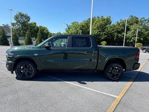 New 2026 RAM 1500 4x4 Crew Cab image 2