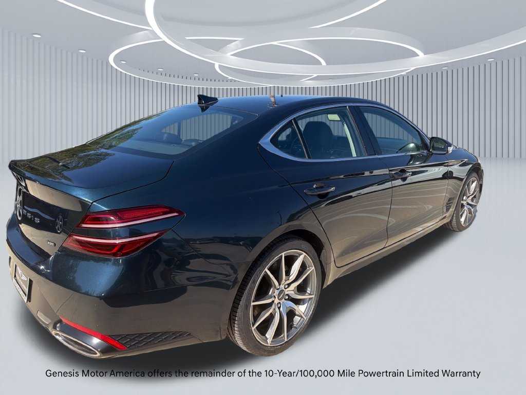 Used 2022 Genesis G70 3.3T RWD image 4