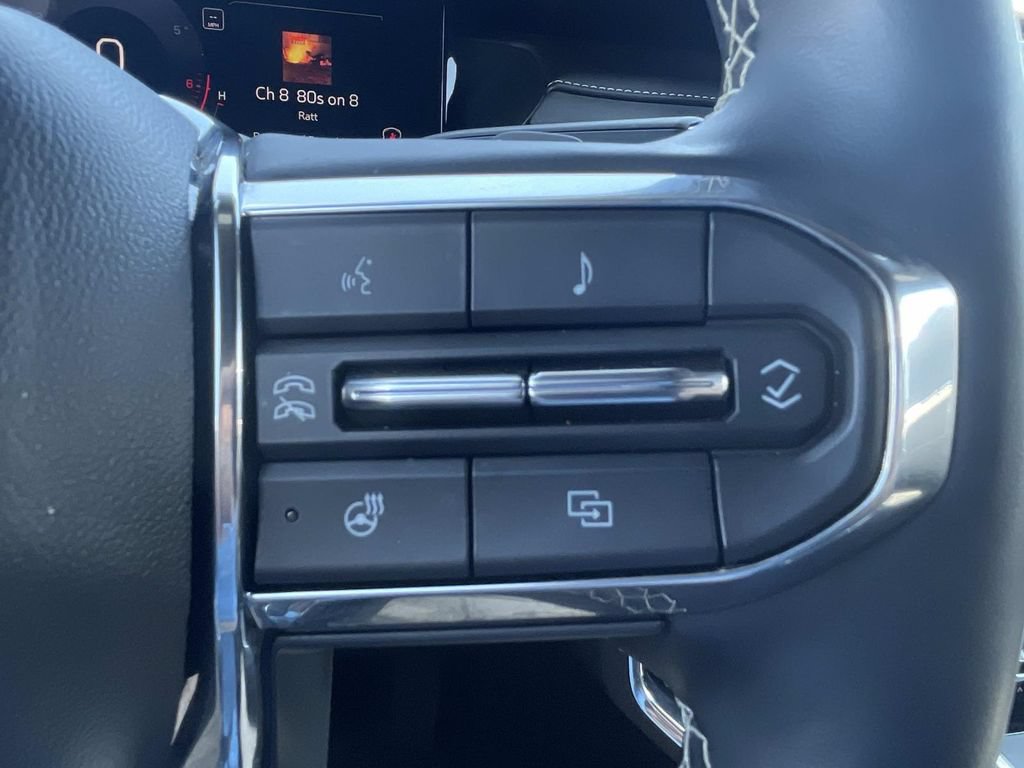 Used 2024 GMC Acadia Denali w/ Super Cruise Package FWD image 31