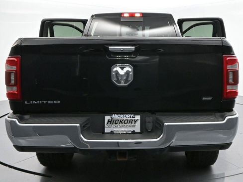 Used 2022 RAM 3500 Limited AWD/4WD image 36