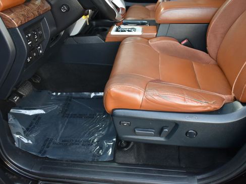 Used 2018 Toyota Tundra 1794 Edition image 24