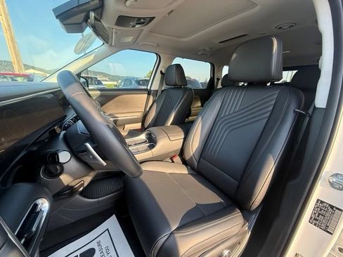 Used 2026 Hyundai Palisade SEL Premium AWD/4WD image 11
