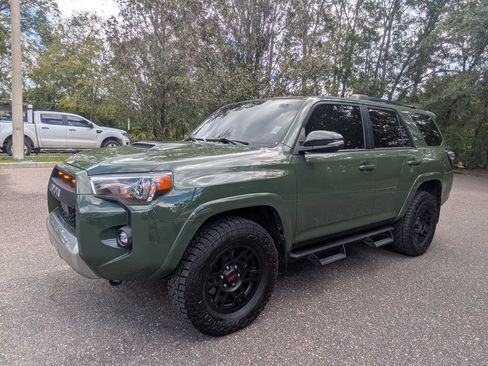 Used 2022 Toyota 4Runner TRD Off-Road Premium w/ Moonroof Package AWD/4WD image 8