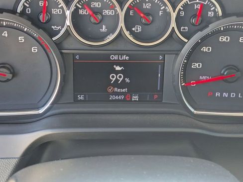 Used 2022 Chevrolet Silverado 1500 RST AWD/4WD image 19