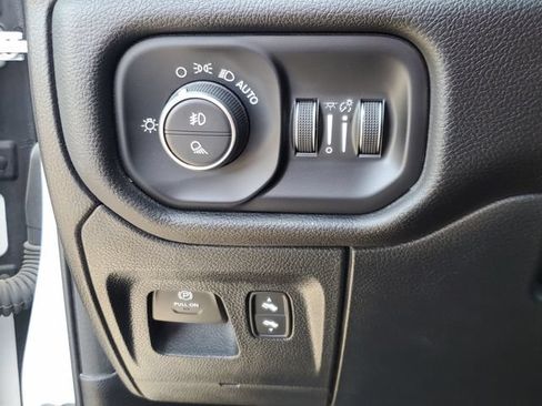 Used 2025 RAM 1500 Big Horn AWD/4WD image 20