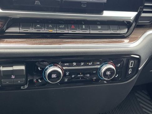 New 2026 GMC Sierra 1500 Elevation AWD/4WD image 19