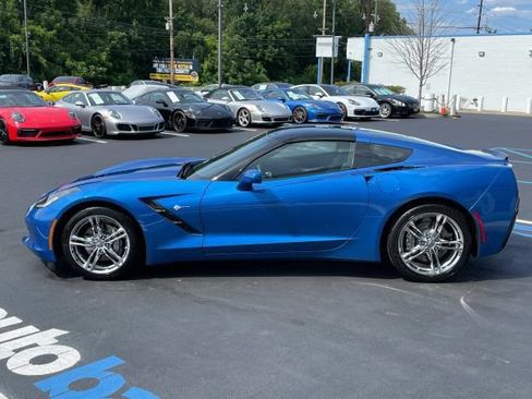Used 2016 Chevrolet Corvette Stingray Coupe w/ Battery Protection Package RWD image 13