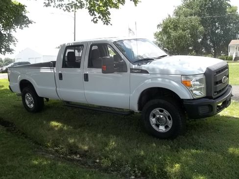 Used 2012 Ford F250 XL w/ PWR Equipment Group image 3
