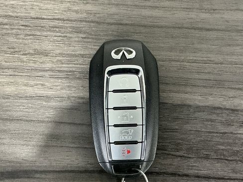 Used 2023 INFINITI QX60 Sensory w/ Vision Package image 42