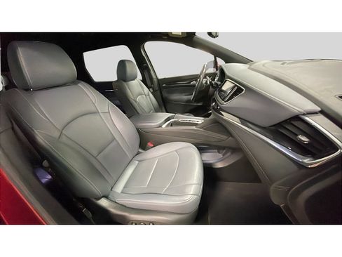 Used 2024 Buick Enclave Premium FWD image 17
