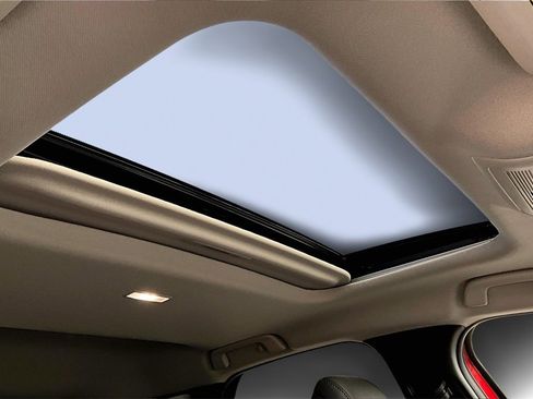 Used 2025 MAZDA CX-30 AWD 2.5 S w/ Preferred Package image 13