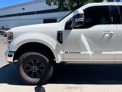 Used 2020 Ford F350 Lariat w/ Tremor Off-Road Package AWD/4WD image 8