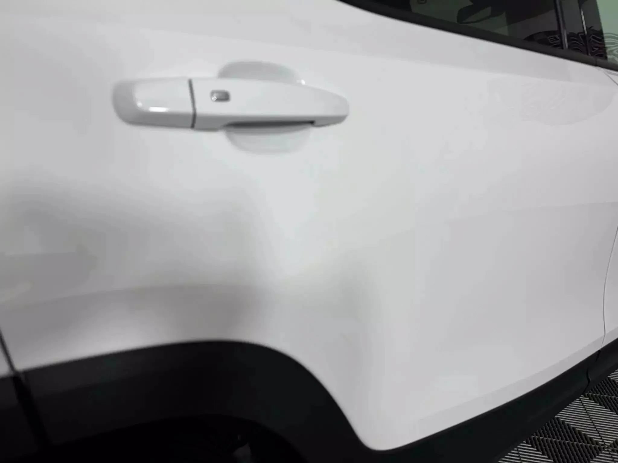 Used 2020 GMC Terrain SLT w/ Preferred Package AWD/4WD image 32
