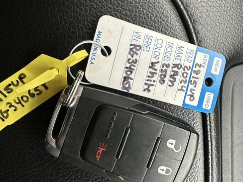 Used 2024 RAM 2500 Big Horn image 35