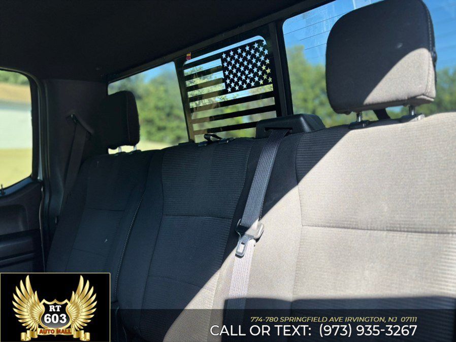 Used 2017 Ford F150 XLT w/ Equipment Group 302A Luxury AWD/4WD image 8
