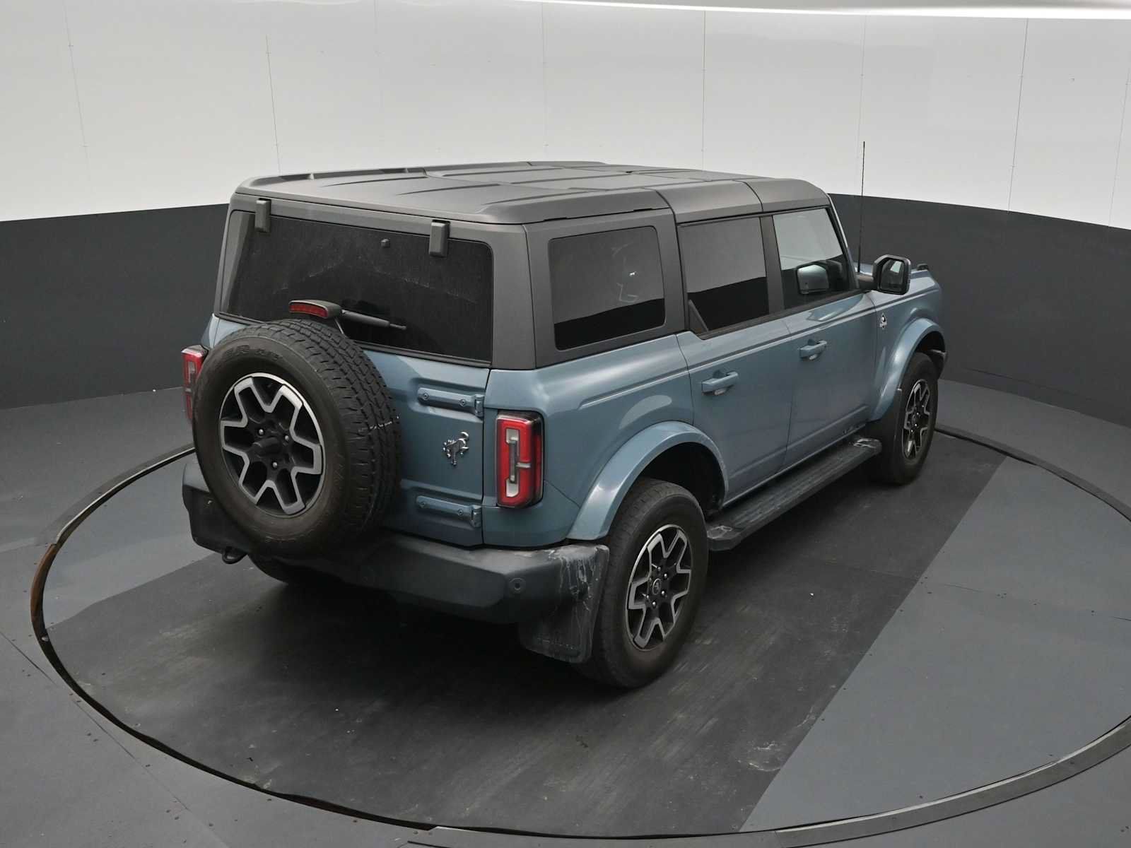 Used 2022 Ford Bronco Outer Banks AWD/4WD image 19