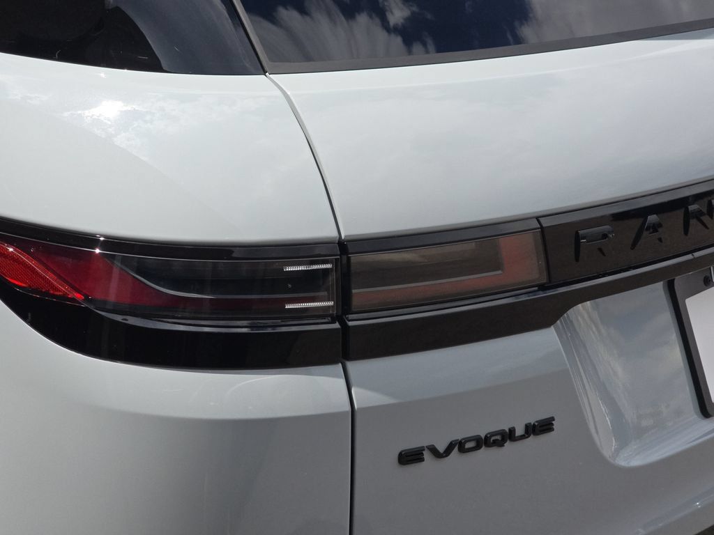 New 2026 Land Rover Range Rover Evoque S AWD/4WD image 23