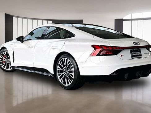 New 2026 Audi S e-tron GT Premium Plus AWD/4WD image 3