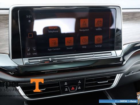 Used 2025 Volkswagen Atlas SEL AWD/4WD image 65