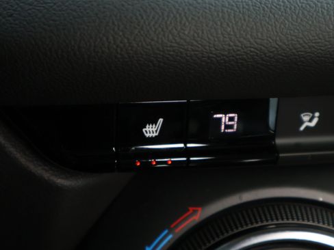 Certified 2024 Chevrolet Blazer LT w/ Convenience Package image 20