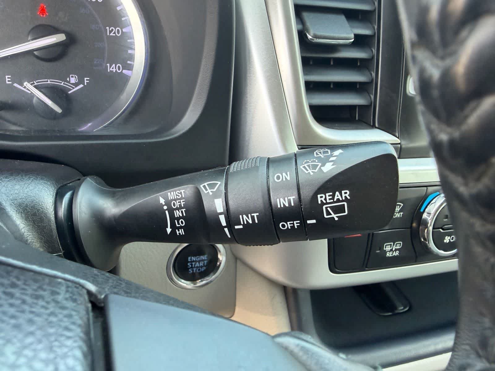Used 2018 Toyota Highlander XLE FWD image 22
