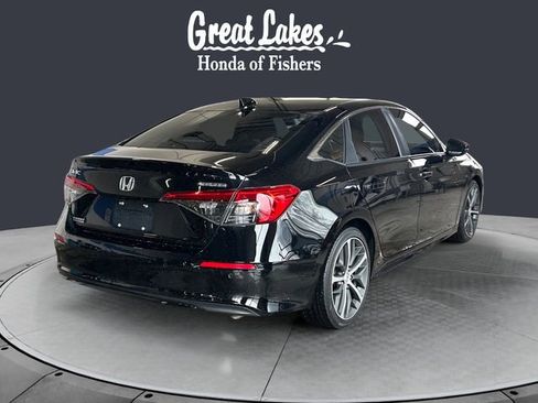 Used 2023 Honda Civic Touring image 5