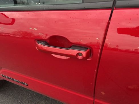 Used 2024 Toyota Tacoma TRD Sport image 22