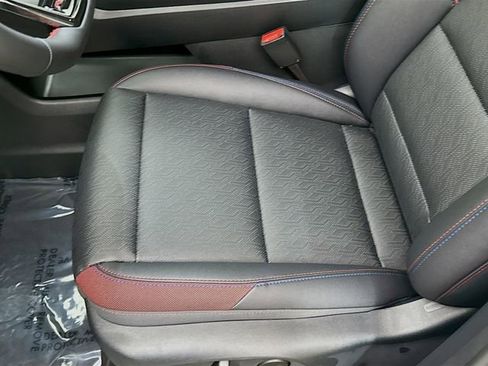 New 2026 Chevrolet Equinox RS image 21