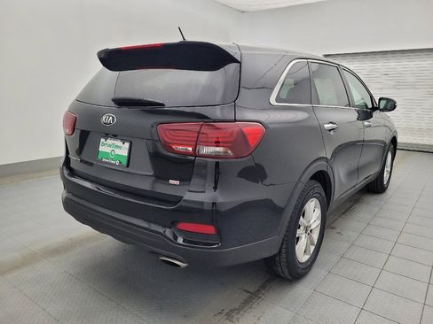 Used 2020 Kia Sorento LX FWD image 9