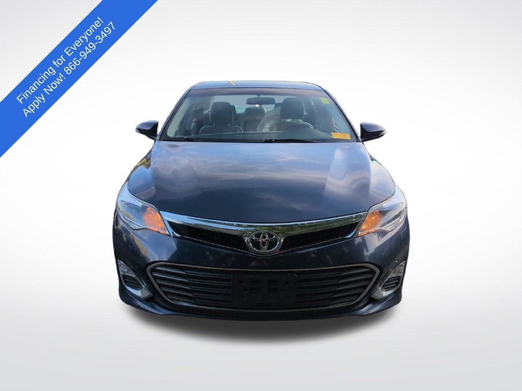 Used 2015 Toyota Avalon XLE FWD image 2