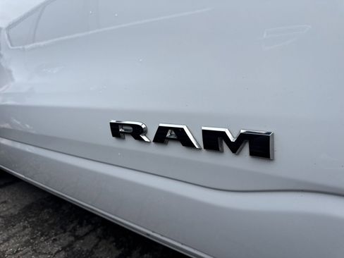 Used 2024 RAM 1500 Laramie RWD image 7