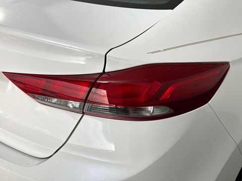 Used 2018 Hyundai Elantra SEL image 33