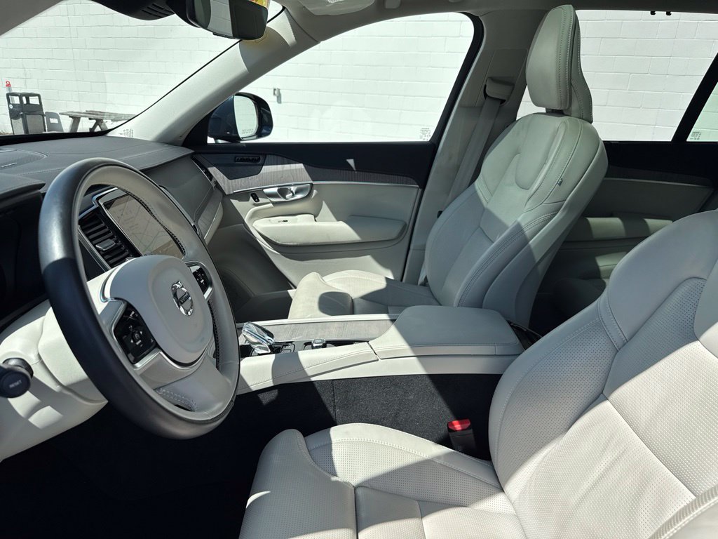 Used 2024 Volvo XC90 B6 Ultimate w/ Protection Package Premier AWD/4WD image 21