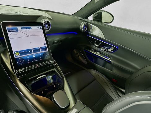 Certified 2025 Mercedes-Benz AMG GT 63 image 23