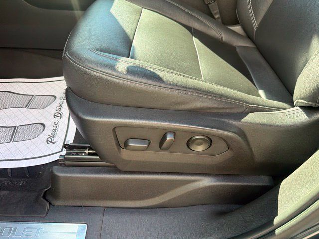 Used 2021 Chevrolet Suburban LT AWD/4WD image 20