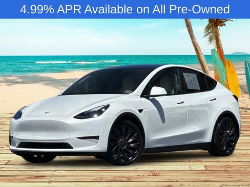 Used 2022 Tesla Model Y Performance AWD/4WD image 2