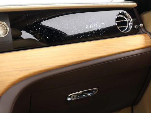 Used 2022 Rolls-Royce Ghost w/ Ghost Package AWD/4WD image 52