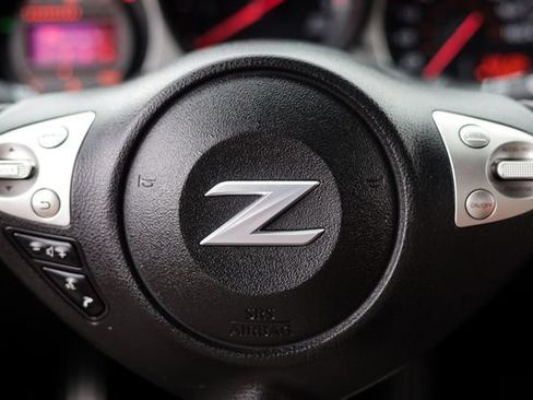 Used 2016 Nissan 370Z Touring RWD image 58