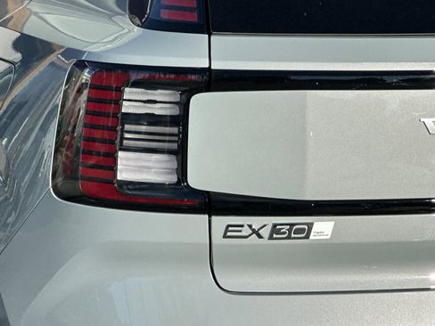 New 2026 Volvo EX30 Ultra w/ Climate Package image 7
