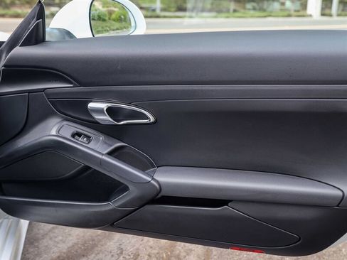 Used 2014 Porsche Boxster RWD image 20