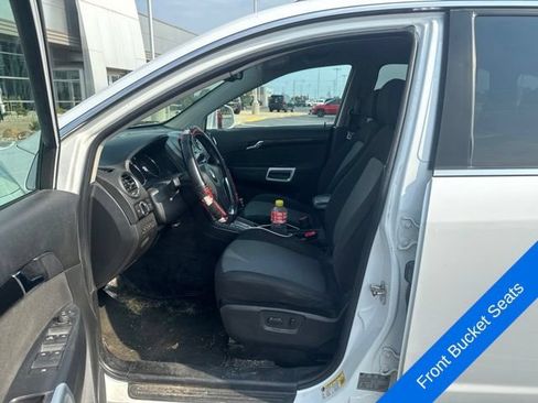 Used 2014 Chevrolet Captiva Sport LS FWD image 9