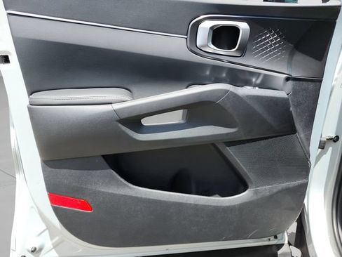 New 2026 Kia Sorento LX FWD image 28