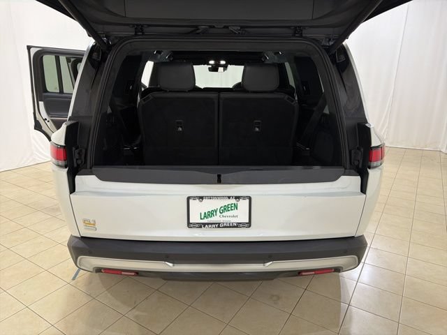 Used 2023 Rivian R1S Adventure Quad AWD/4WD image 22