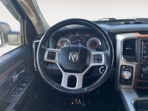 Used 2018 RAM 1500 Laramie w/ Convenience Group image 12