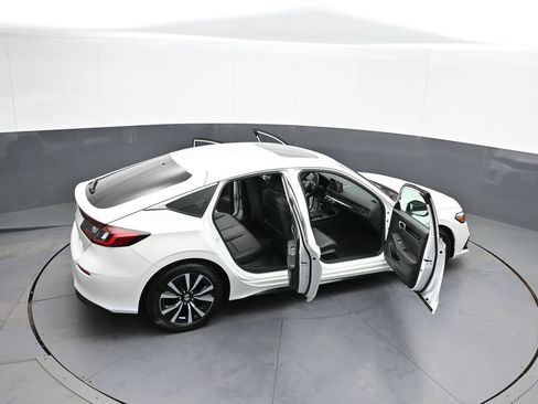 Certified 2024 Honda Civic EX-L image 44