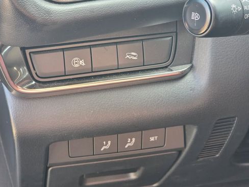 Used 2025 MAZDA CX-30 AWD 2.5 S w/ Preferred Package image 15