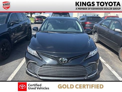 Used 2024 Toyota Camry LE w/ Convenience Package FWD image 3