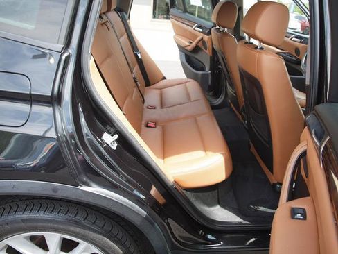 Used 2017 BMW X3 xDrive28i AWD/4WD image 7