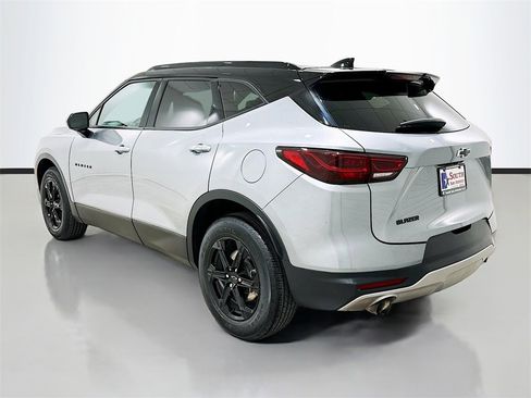 Used 2023 Chevrolet Blazer LT w/ Midnight/Sport Edition image 5